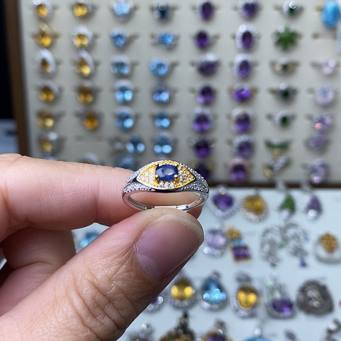 蓝宝石戒指银S925镶嵌需要证书备注