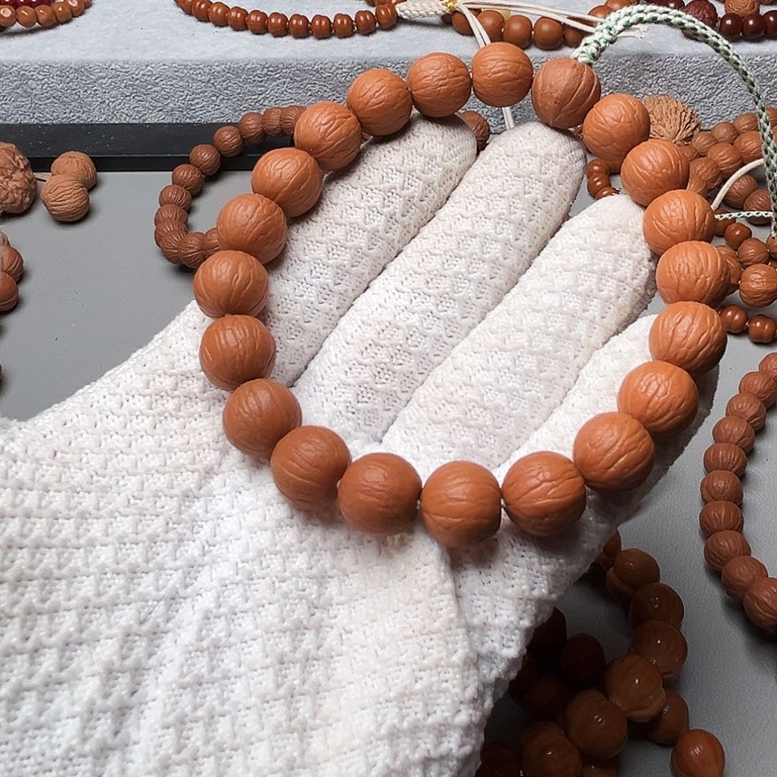 把件猴头核桃小***儿聚宝盆