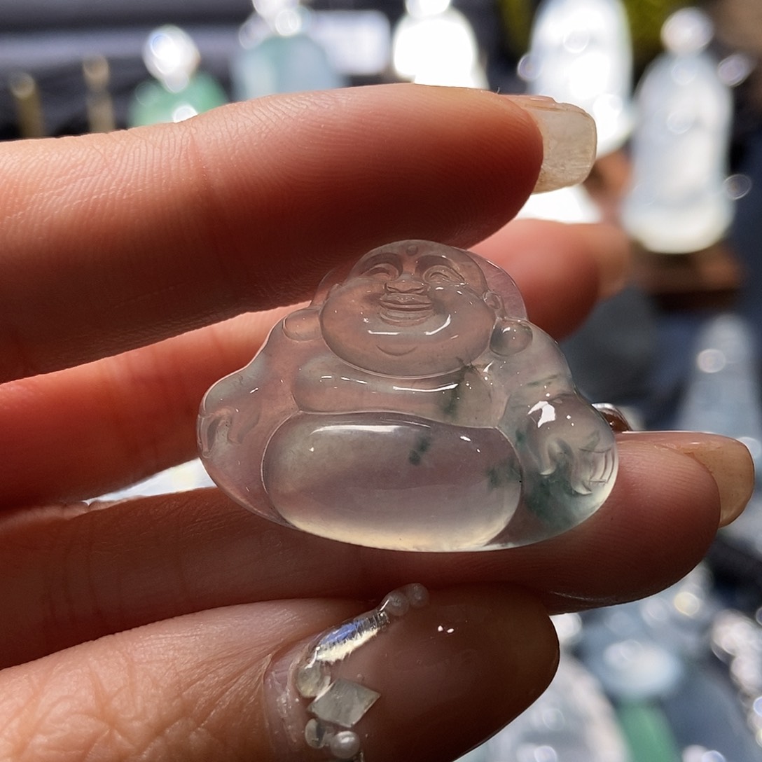 翡翠颈饰未镶嵌高冰飘蓝花佛公