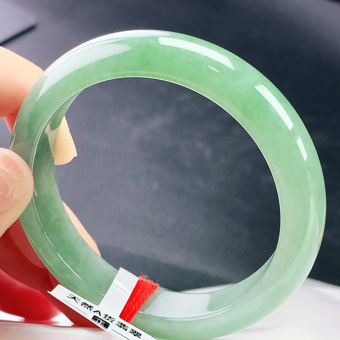 未镶嵌手镯翡翠58圈