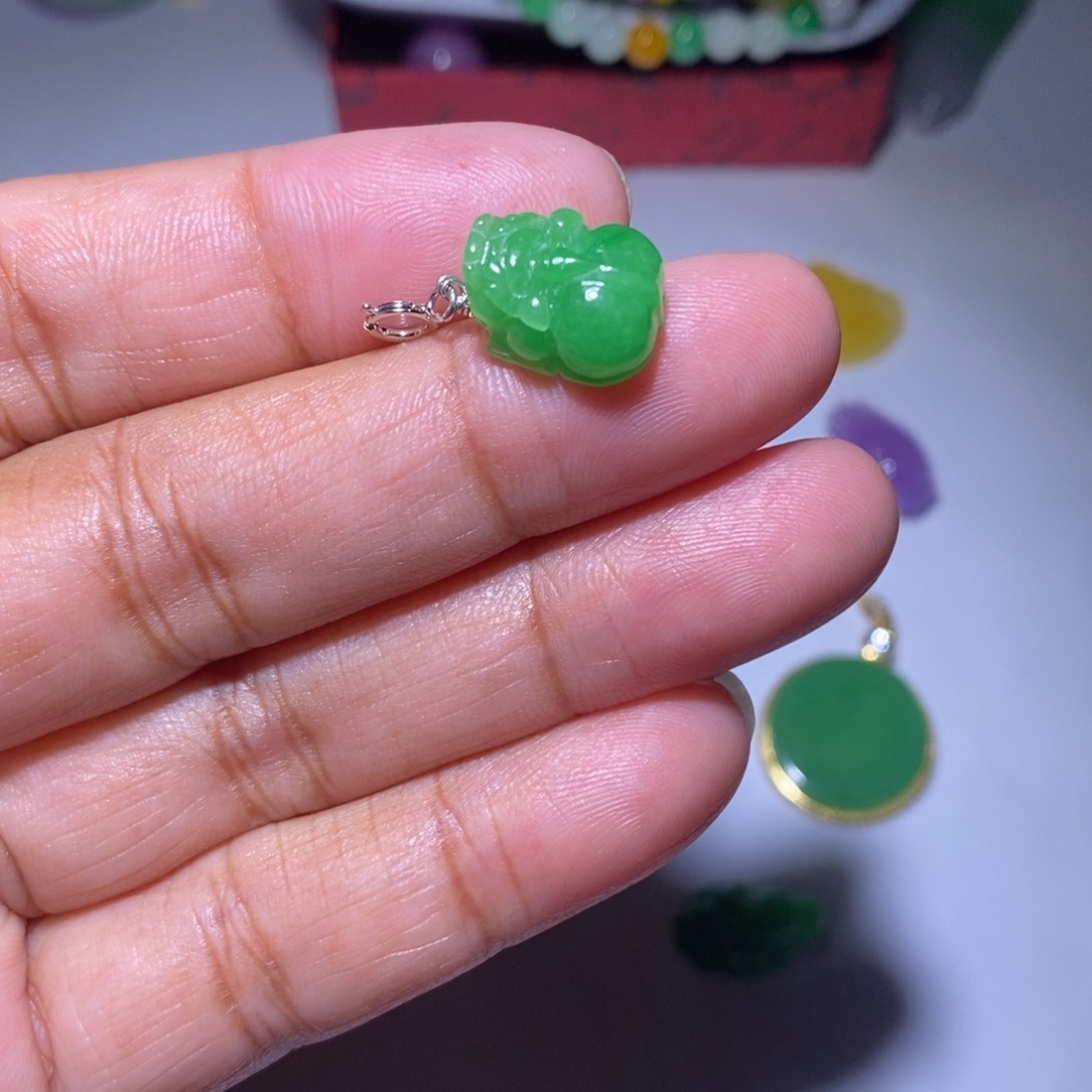 颈饰未镶嵌翡翠33