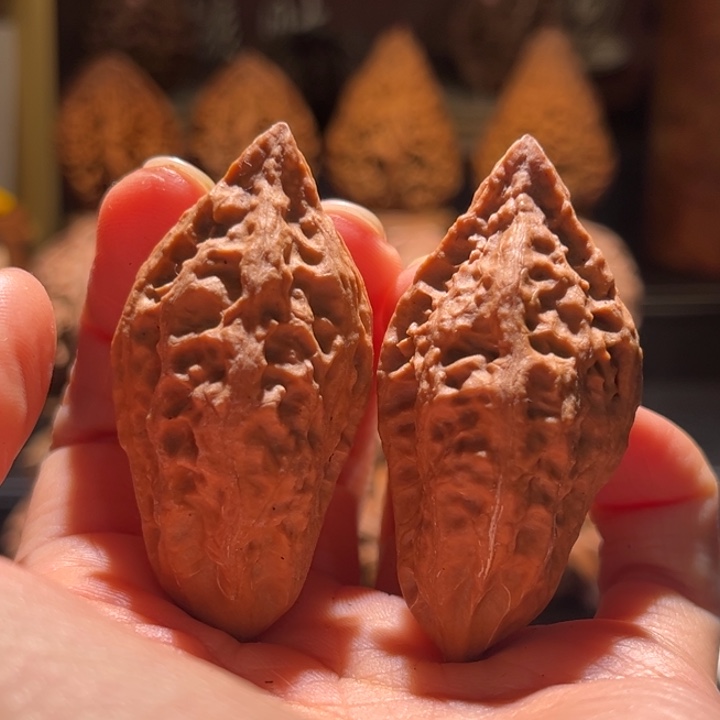 文玩核桃吊坠判官笔2