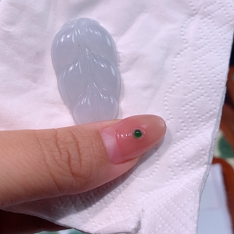 颈饰未镶嵌翡翠叶子