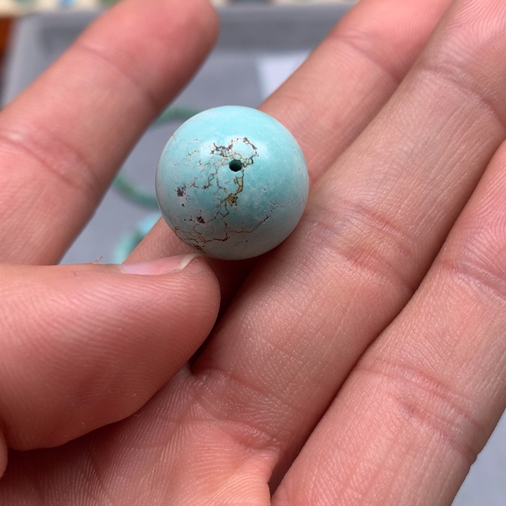 绿松石配饰未镶嵌