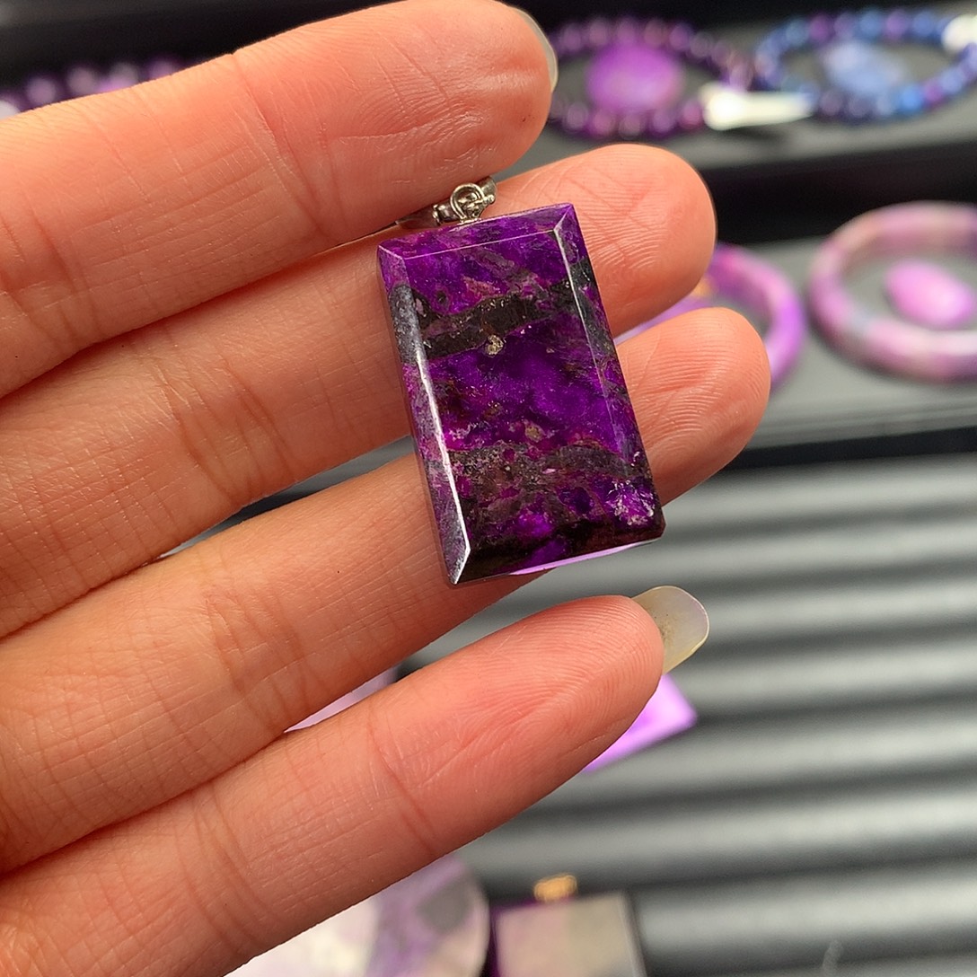 渃***兮苏纪石（舒俱来）银S925镶嵌吊坠