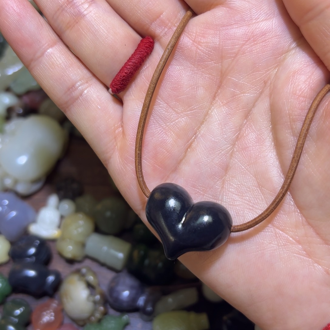 和田玉未镶嵌珠宝半成品