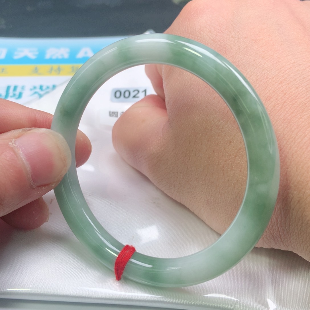 翡翠手镯未镶嵌0021号