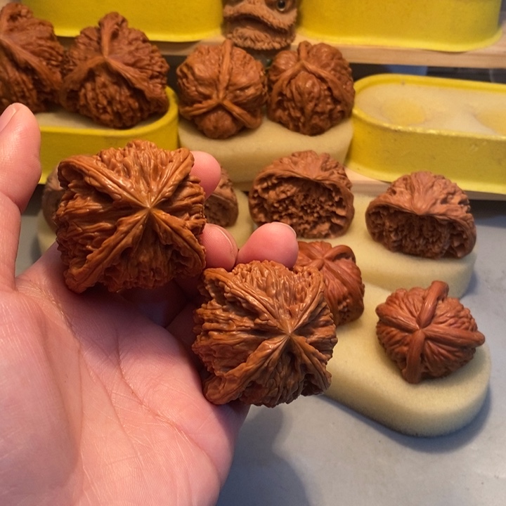 玉***轩文玩核桃吊坠nnnjhhhh