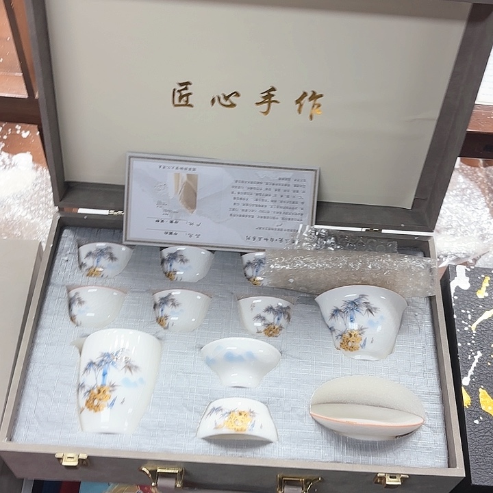 孤品茶具套装等，         