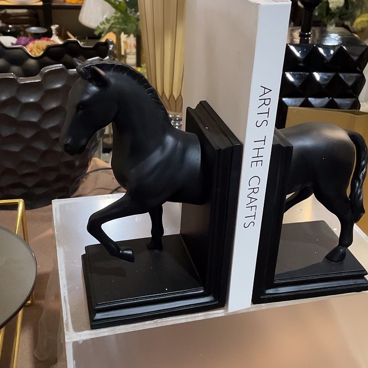 陶瓷花瓶部分（微瑕）