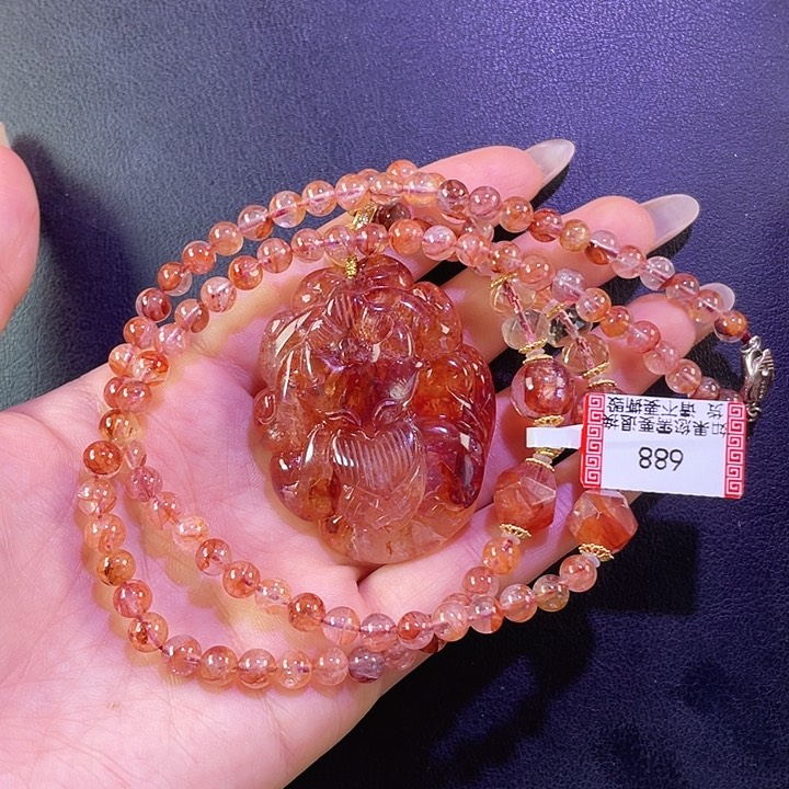 水晶红胶花吊坠未镶嵌