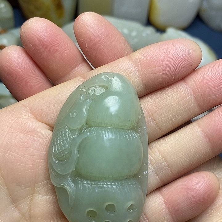 和田玉未镶嵌吊坠(不含链)