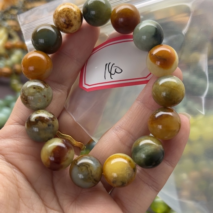 未镶嵌蛇纹石玉手链