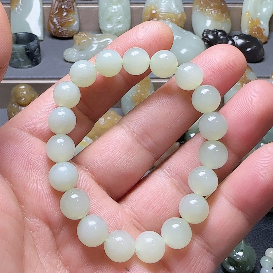 和田玉颈饰未镶嵌能**滚