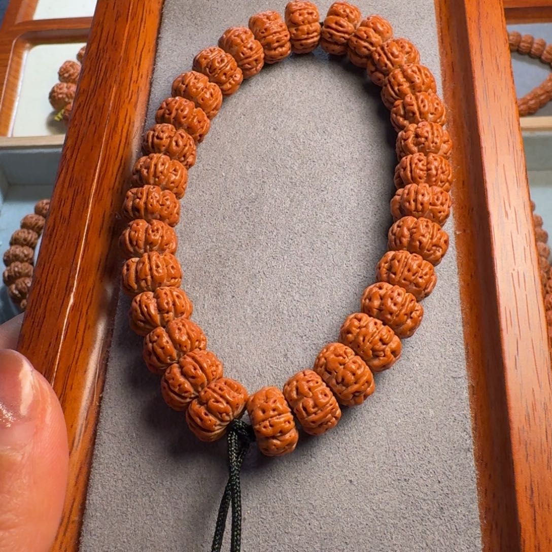 金刚菩提手串、*嘛雄霸天下12+