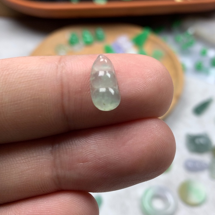 翡翠裸石缅甸a货翡翠裸石