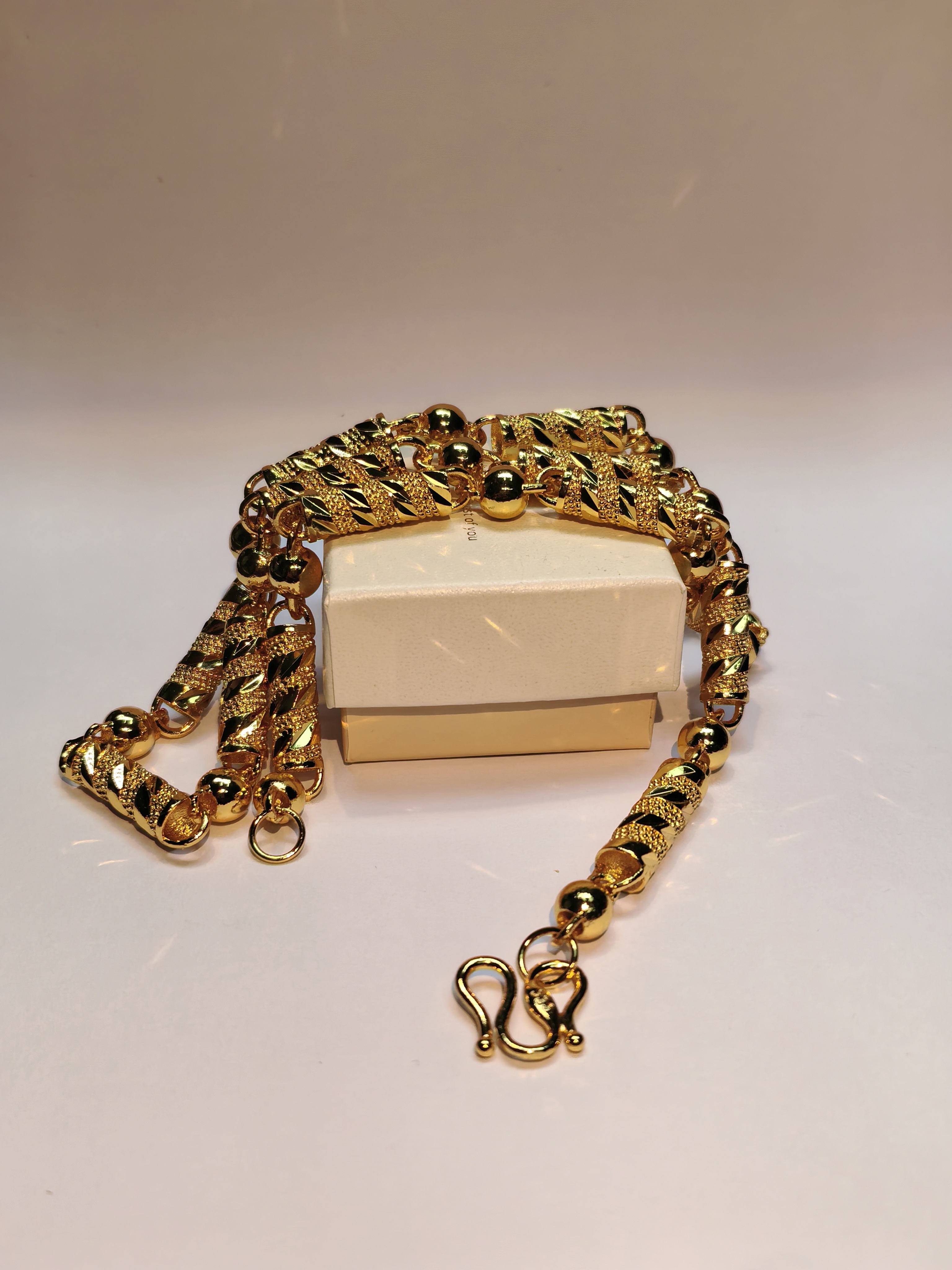 SK-004金色项链高端大气手工精美百搭