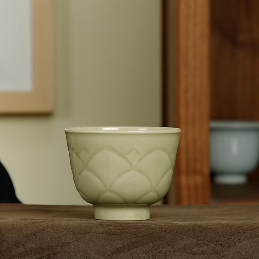 莲瓣纹杯越窑秘色南山云泊闻香杯主人杯茶具茶杯