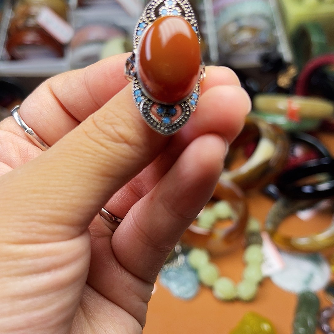 和田玉（糖玉）颈饰未镶嵌