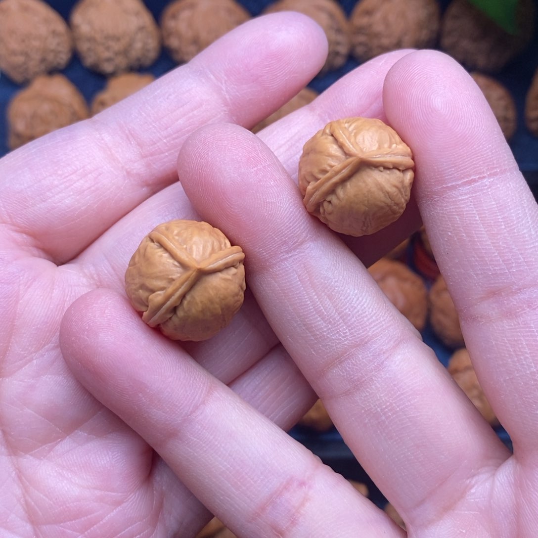 文玩核桃把件手捻迷你三棱