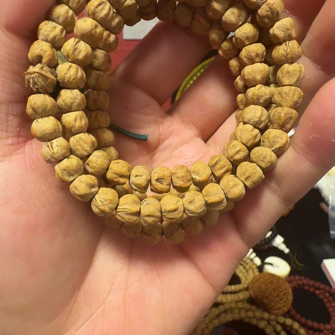 柏香籽/百香籽手串吃**梨