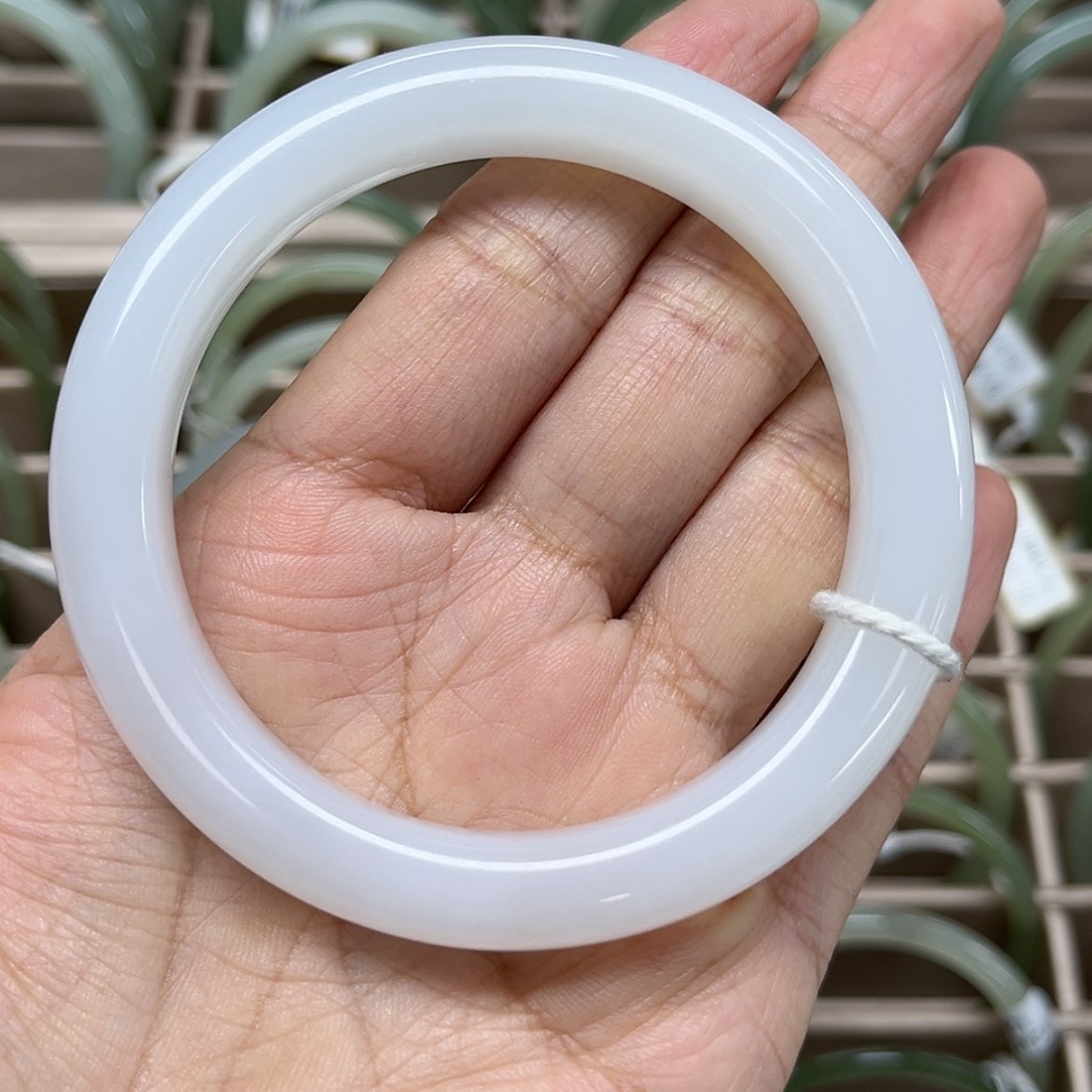 【闪购商品】和田玉手镯未镶嵌随**安