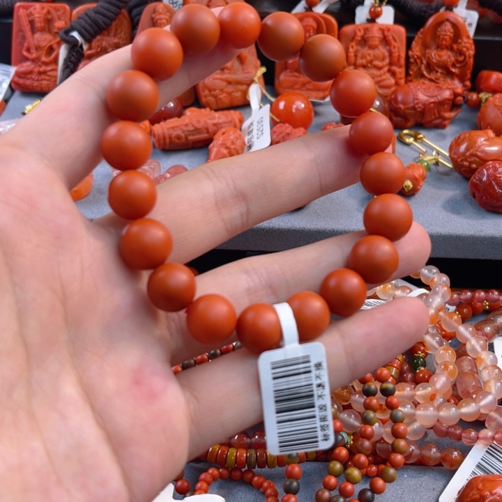 南红玛瑙多样性发一未镶嵌11mm滴水洞手串