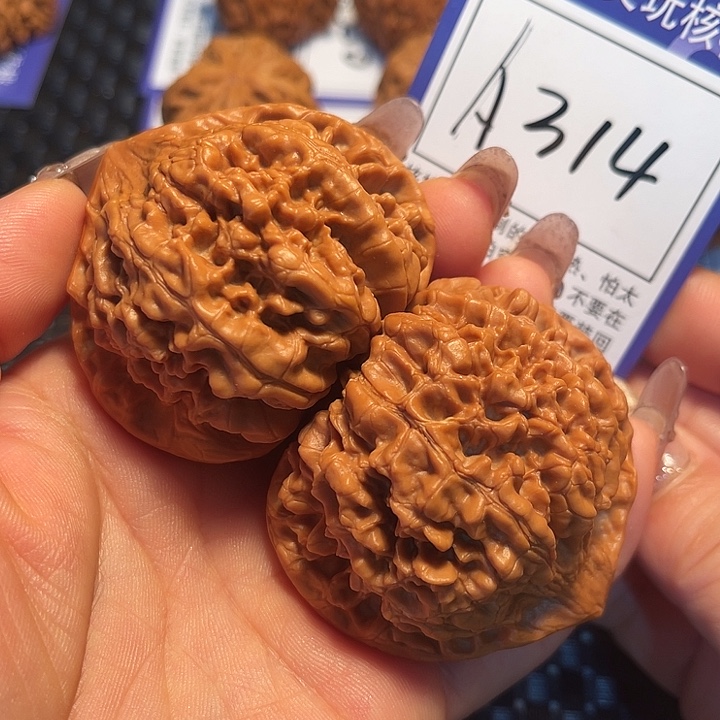 桃核把件54官帽A314