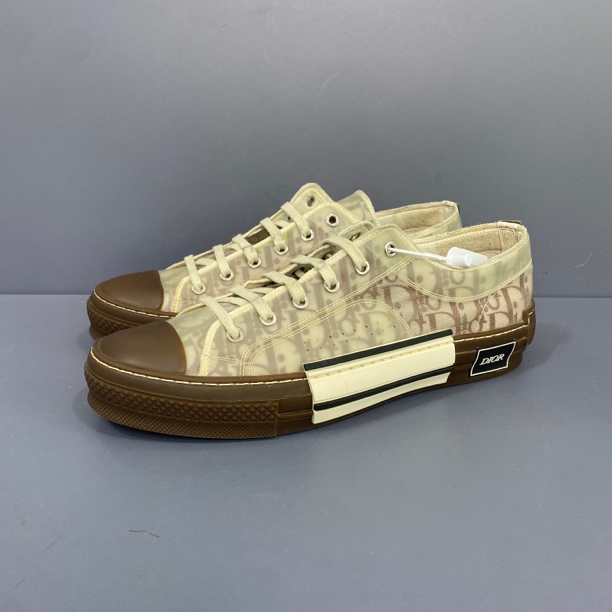 95新 DIOR/迪奥 43码 dior迪奥b23棕色满印低帮板鞋休闲鞋29 很新