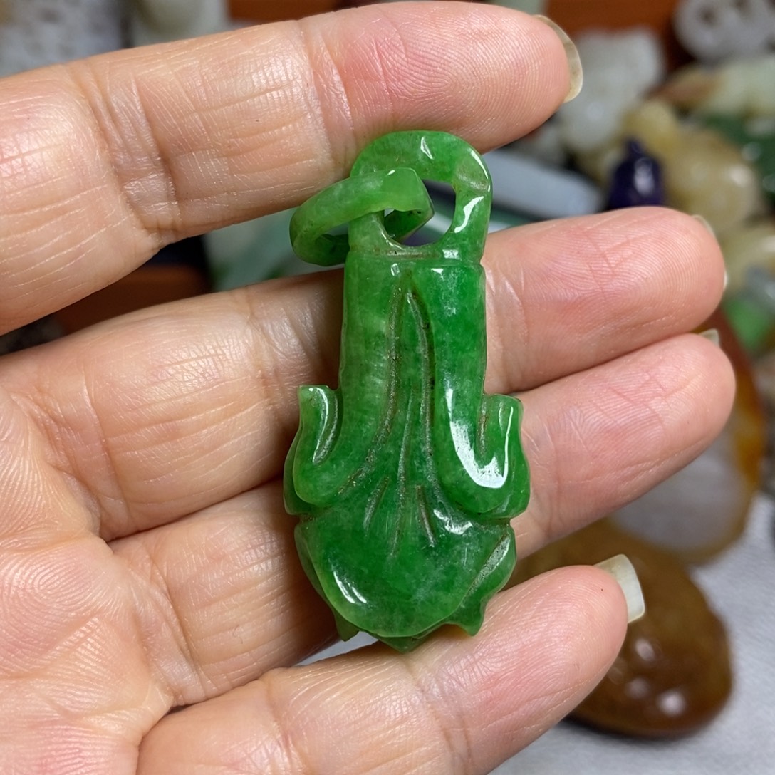 颈饰未镶嵌和田玉（糖玉）