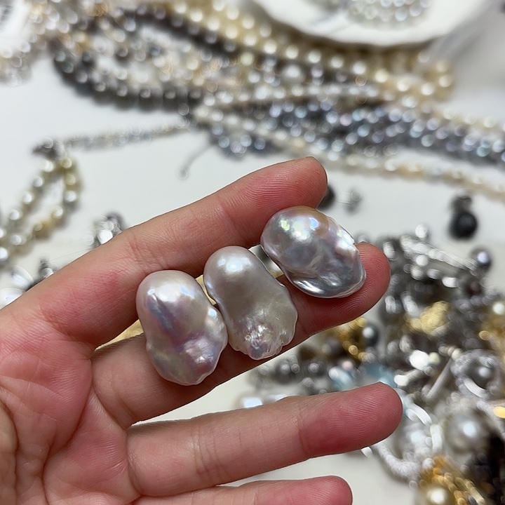 未镶嵌淡水珍珠颈饰