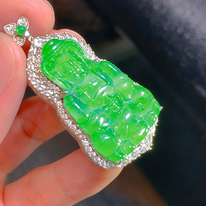 【闪购商品】翡翠颈饰银S925镶嵌翡翠