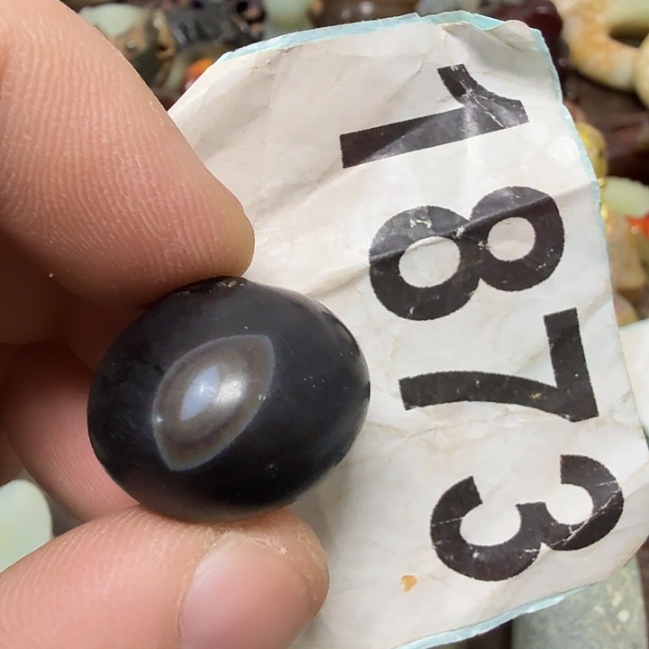 爽***蛙玛瑙/玉髓未镶嵌颈饰