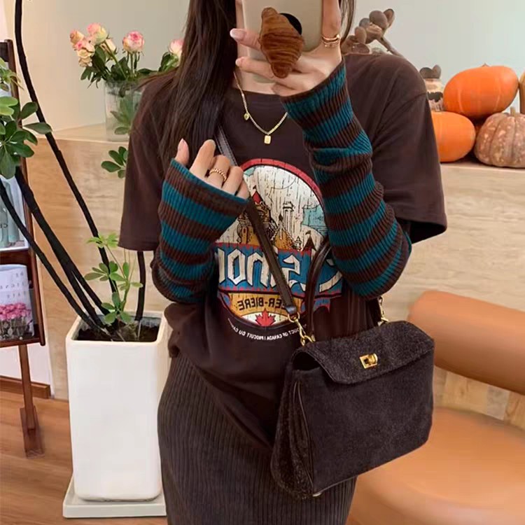 早秋新款复古假两件圆领长袖t恤打底MM撞色条纹宽松休闲上衣