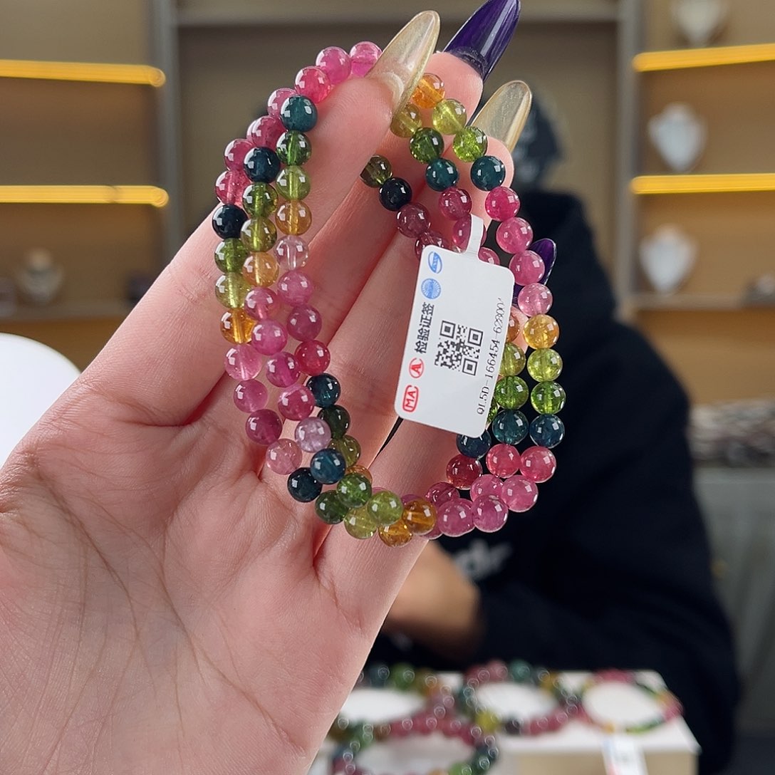 碧玺碧玺5mm（多样性发一件未镶嵌