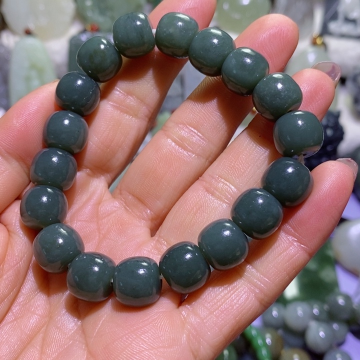 和田玉边角料未镶嵌