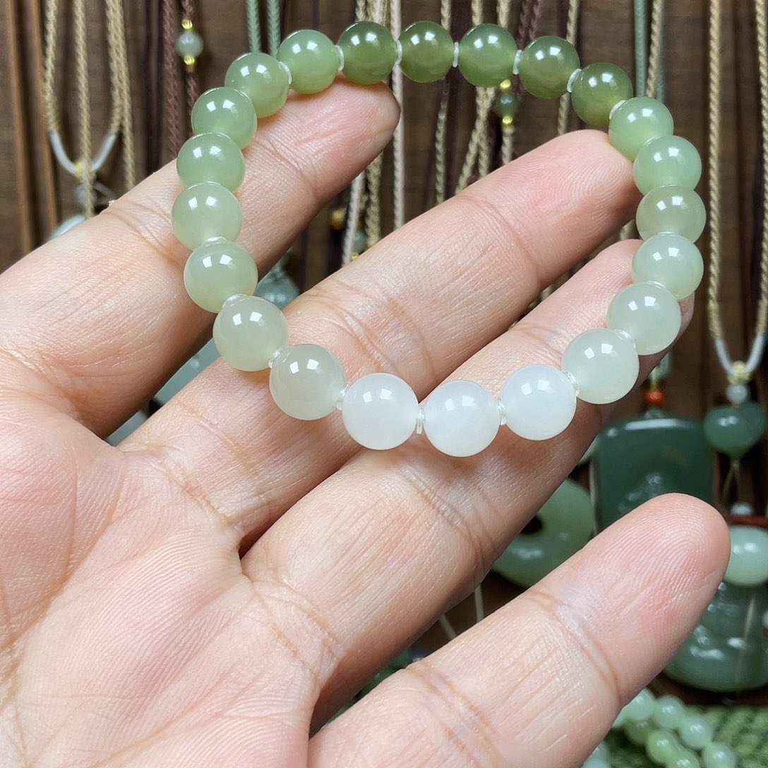 和田玉未镶嵌手串