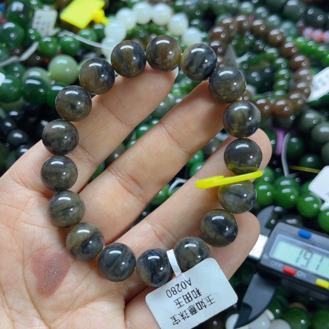 未镶嵌手链和田玉