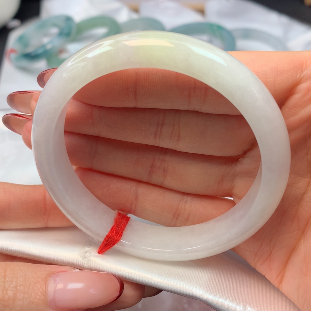 翡翠手镯未镶嵌59正圈