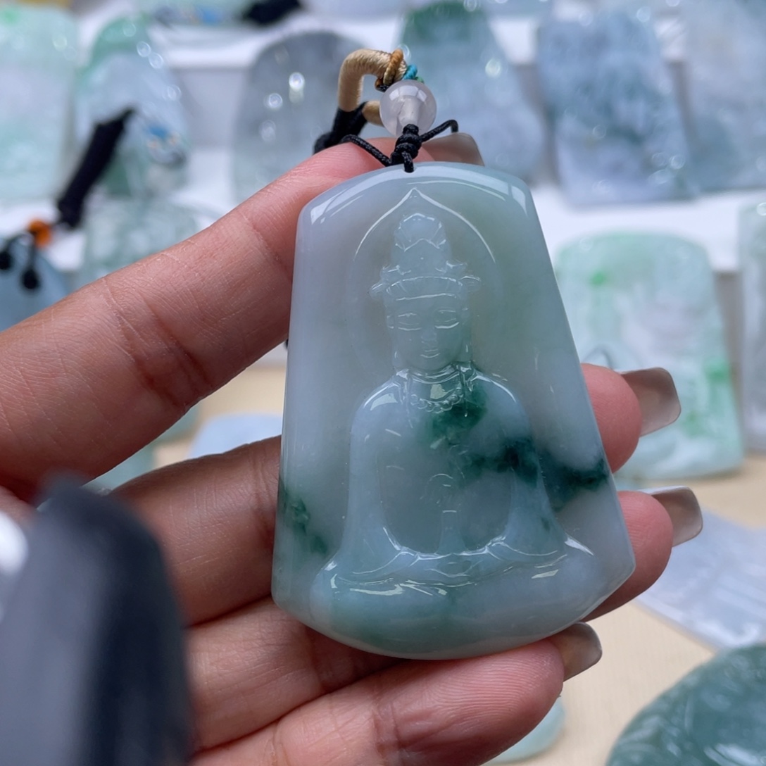 存***理翡翠未镶嵌颈饰观音