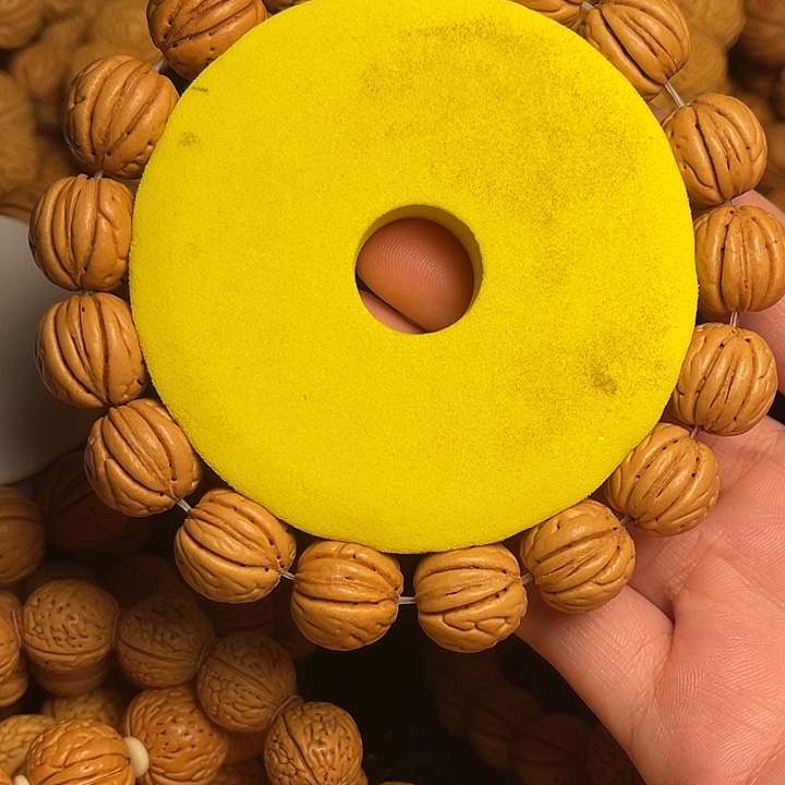 正***懿吊坠桃核桃核手串