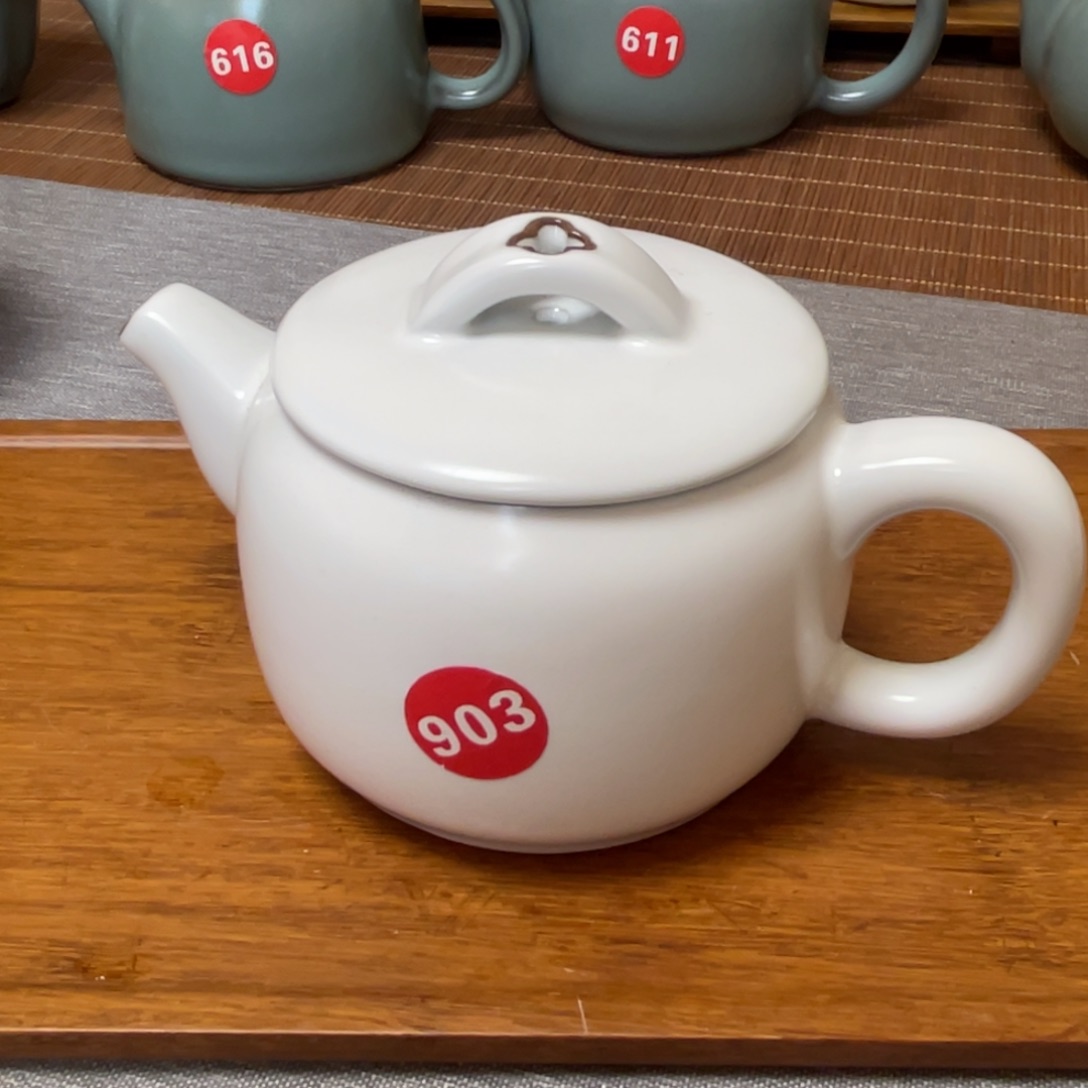 瓷片开播福利，小微微瑕。