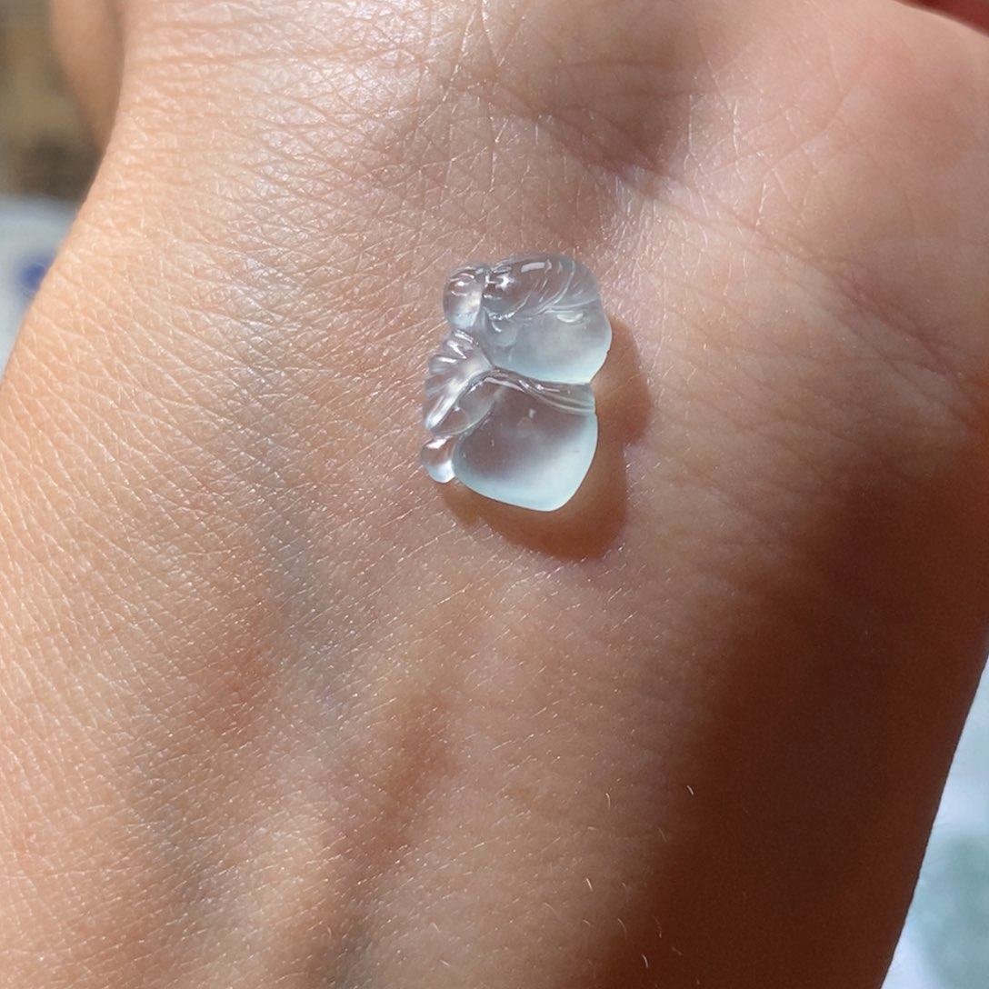 定制翡翠未镶嵌翡翠12.1×8.1×2.7