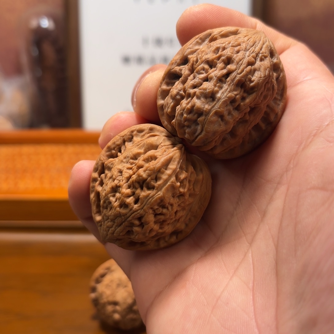 炒***傅文玩核桃吊坠昆仑Q6174