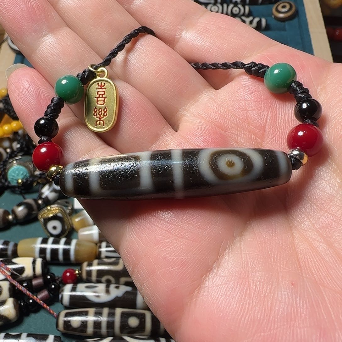 玛瑙/玉髓颈饰合金