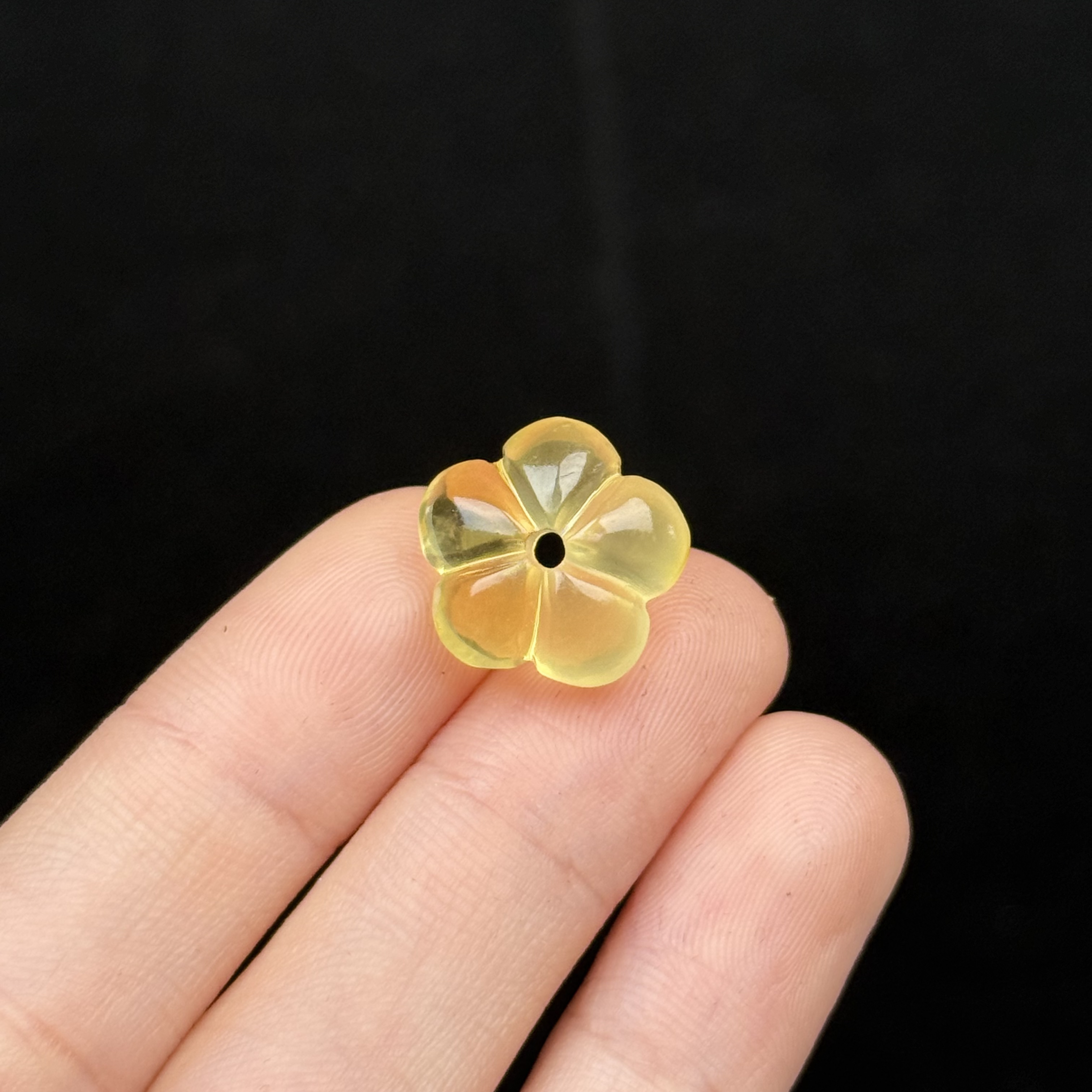 K1329天然原矿蜜蜡 小五瓣花14.8*7.6mm 支持鉴定 假一罚十