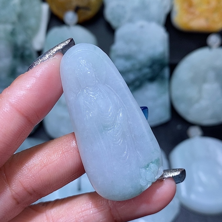 定制翡翠未镶嵌翡翠