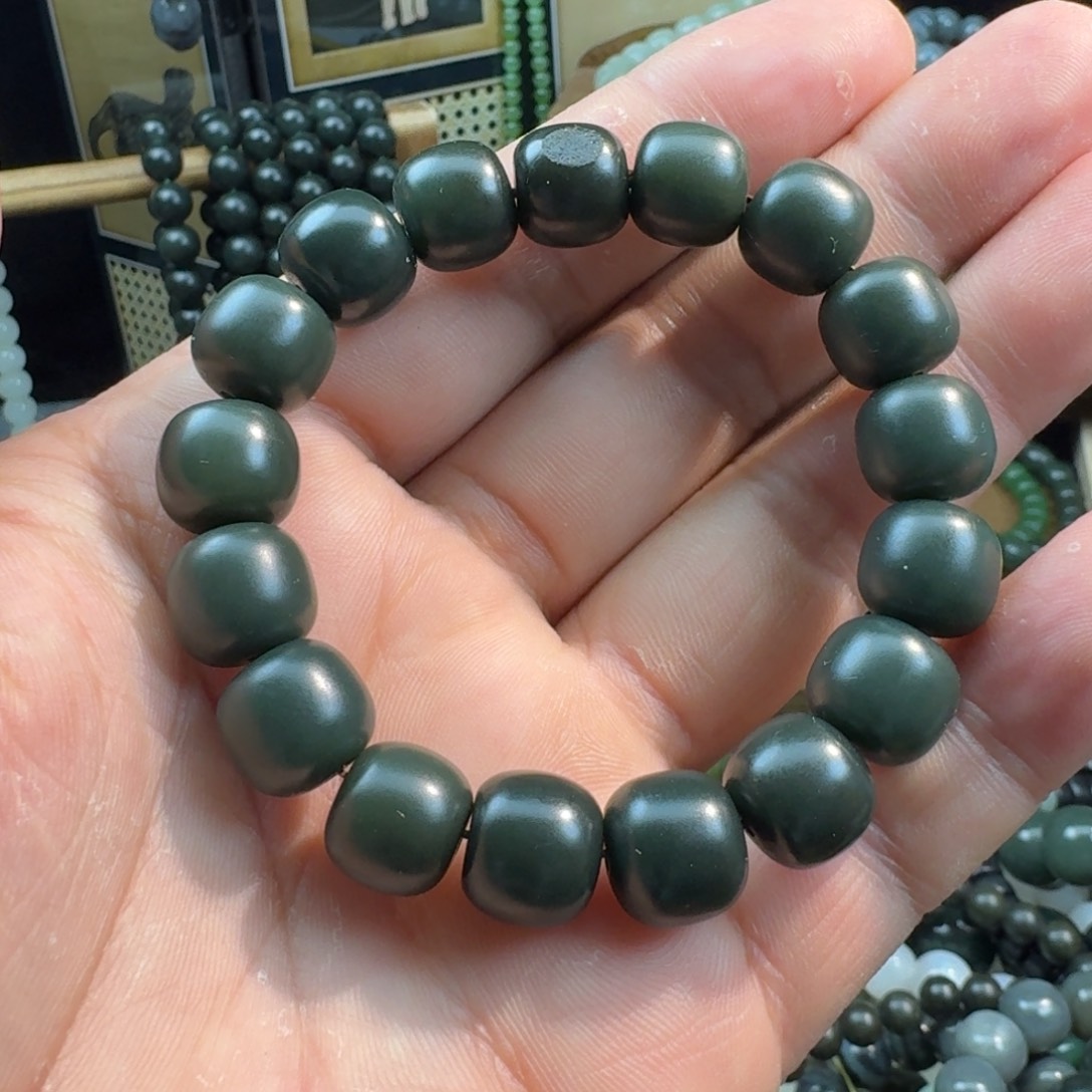 和田玉手链未镶嵌