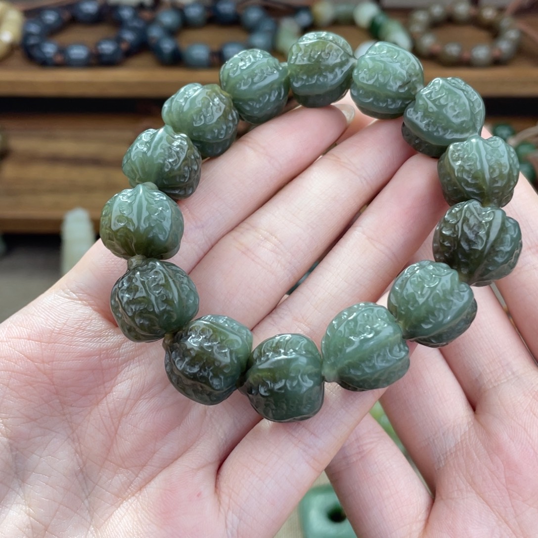 和田玉未镶嵌手链