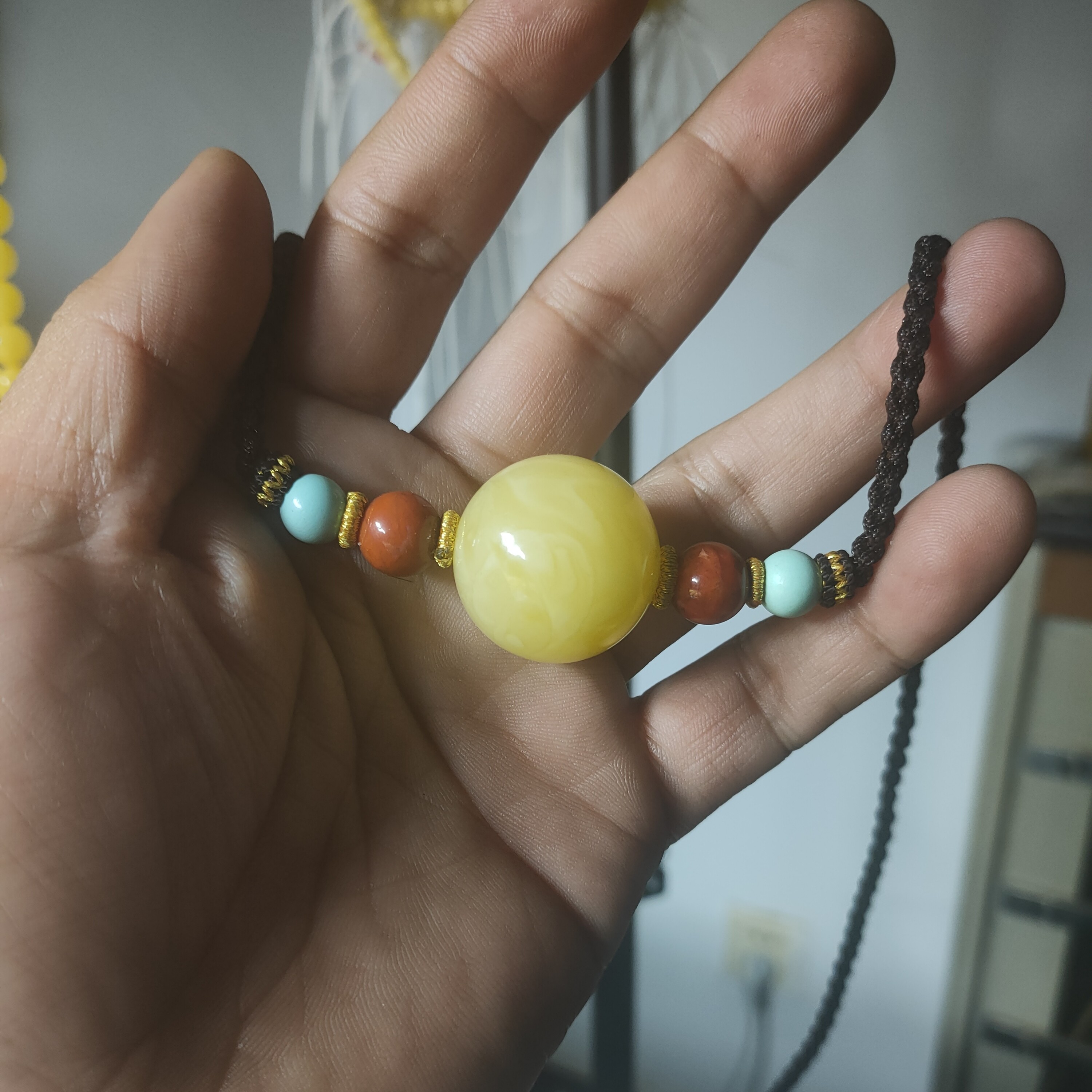 天然蜜蜡圆珠锁骨链